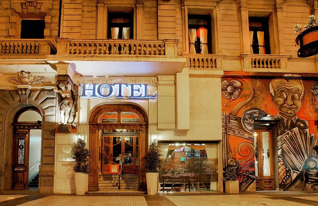 Hotel La Fresque 2*